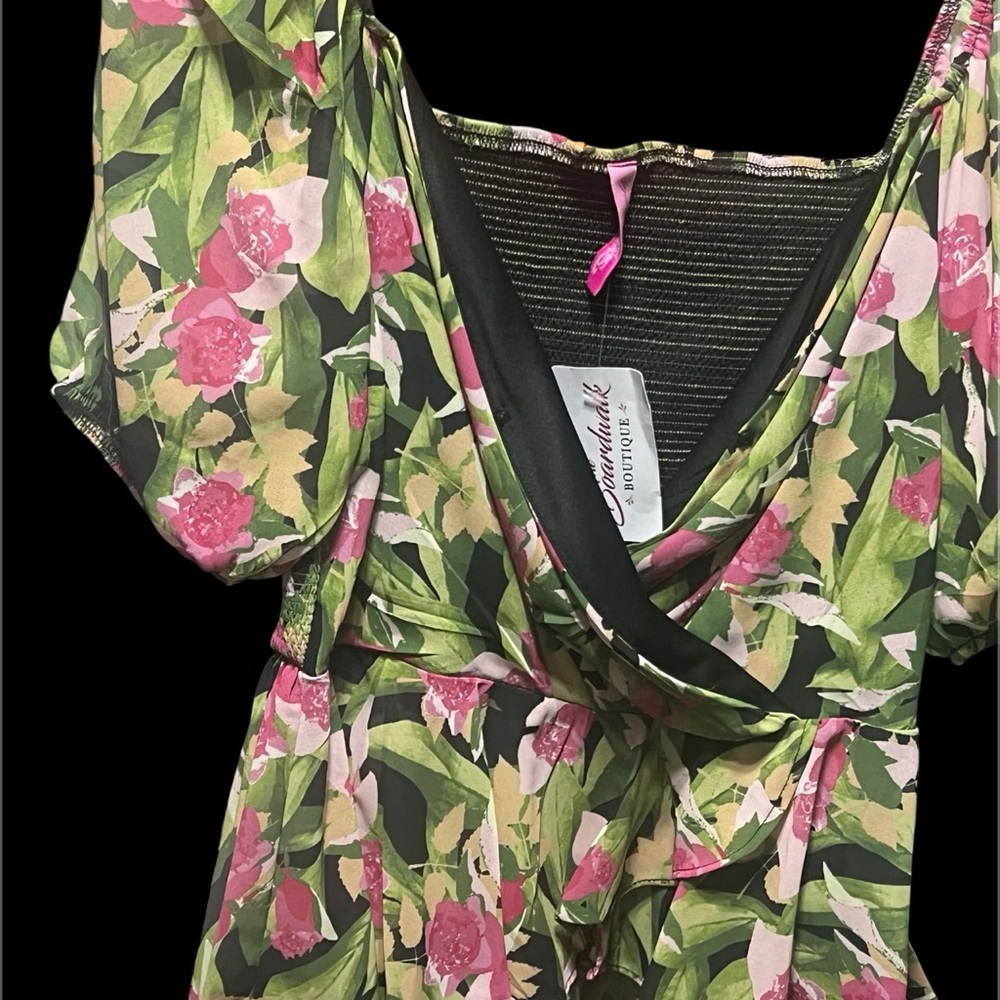 Boutique 9 Floral Green and Pink Dress